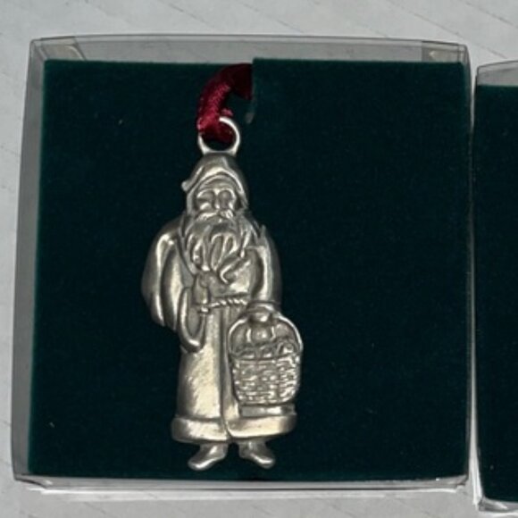 Vintage Longaberger Commemorative Santa Collection Pewter Ornaments - Box of 4 - Picture 7 of 15